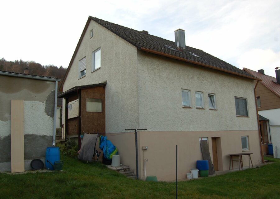 Einfamilienhaus (2 Wohnungen möglich) in der Stadt Kelheim am Stadtrand - DSC_0920 (2)