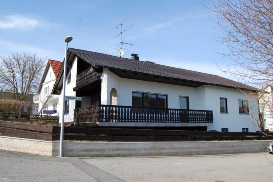 gutes freistehendes Einfamilienhaus auf dem Dorf bei Abensberg / Saal - Süd-Südost