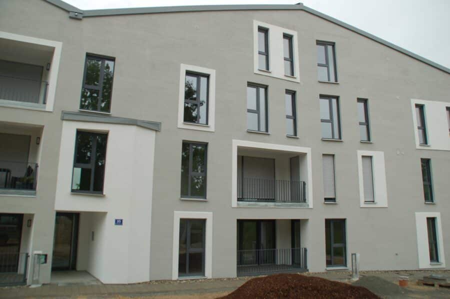 Neubau-2-Zimmer-Wohnung zum Erstbezug in Regensburg - Hausansicht