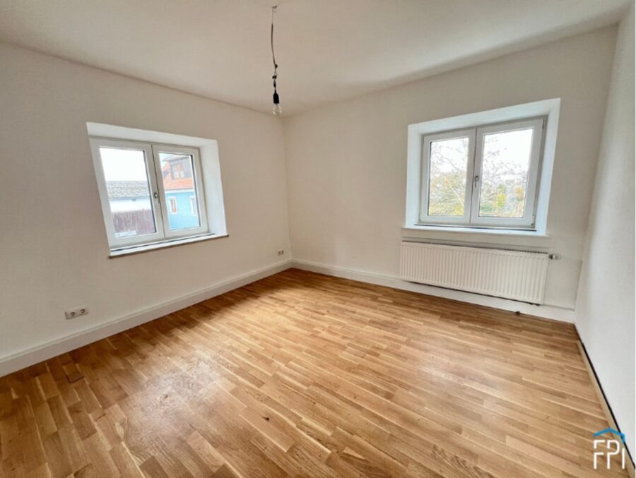 Erstbezug! Exklusive 3-Zimmer-Wohnung in Altstadtlage – Hochwertig kernsaniert mit Südbalkon - Büro/Kinderzimmer