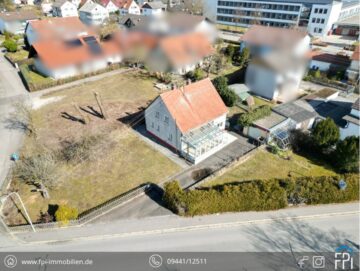 Herrlich zentral wohnen: Einfamilienhaus in Kelheim mit Baumöglichkeit, 93309 Kelheim, Einfamilienhaus