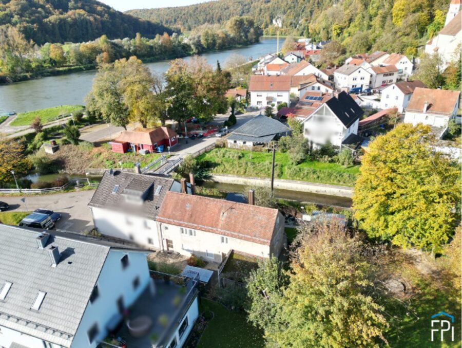 Ein einzigartiger Ort: Einfamilienhaus mit historischem Charme im Kelheimer Areal " am Alten Hafen" - Ostansicht