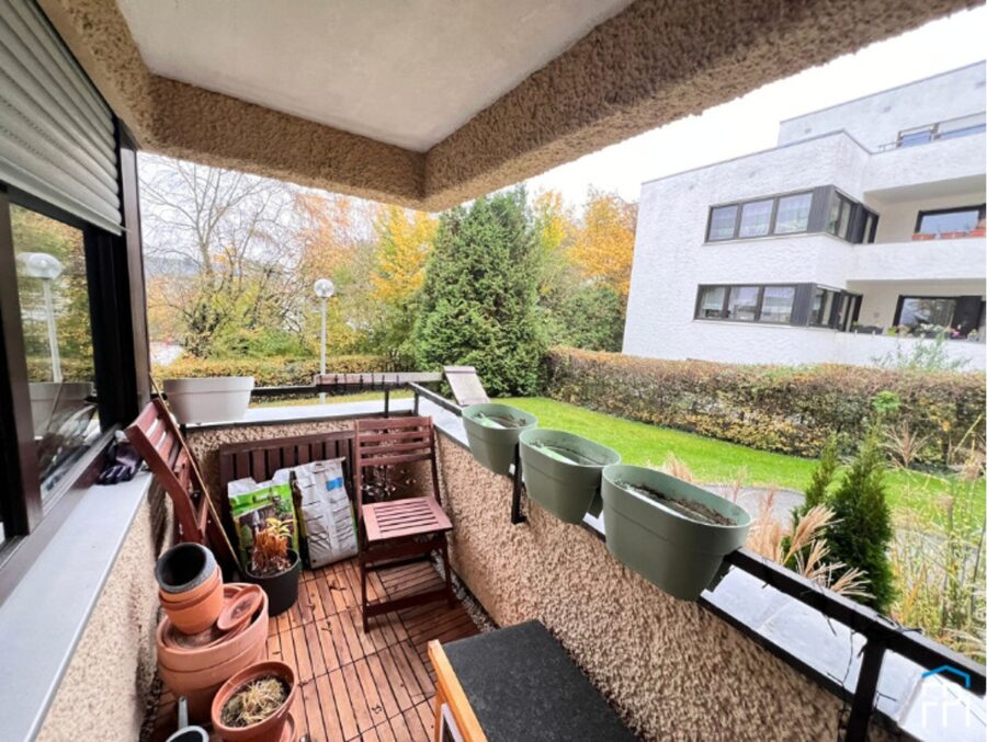 Charmantes 1-Zimmer-Apartment mit Loggia in Regensburg - Loggia