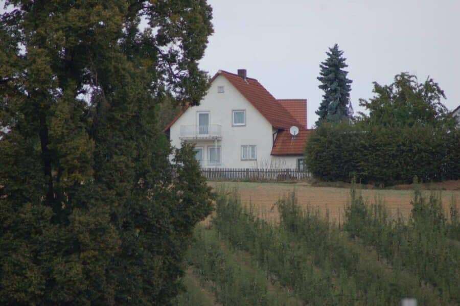 älteres Wohnhaus mit Charme in einer großartigen Lage - Süden